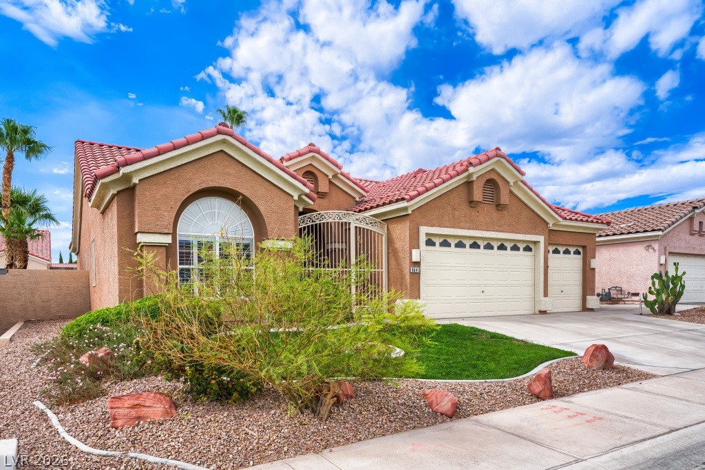 8641 Crest Hill Avenue Las Vegas NV 89145