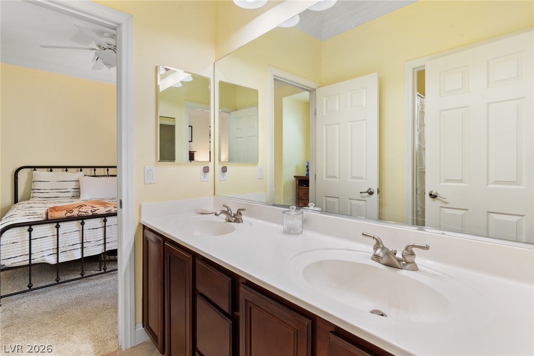 8234 Cupertino Heights Way Las Vegas NV 89178