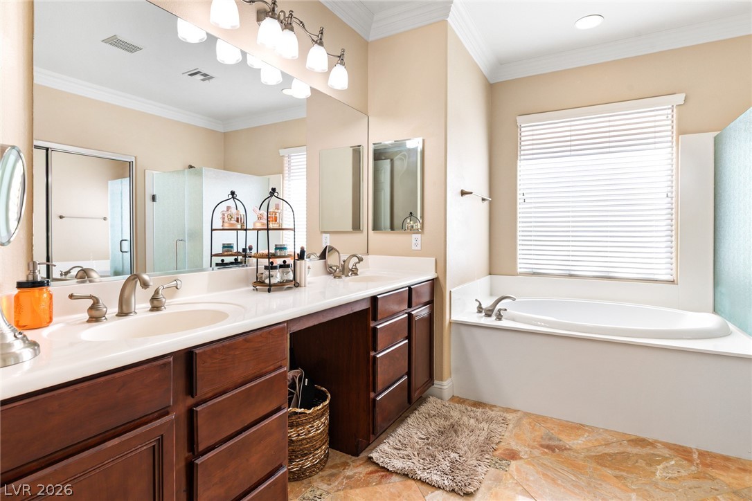 8234 Cupertino Heights Way Las Vegas NV 89178
