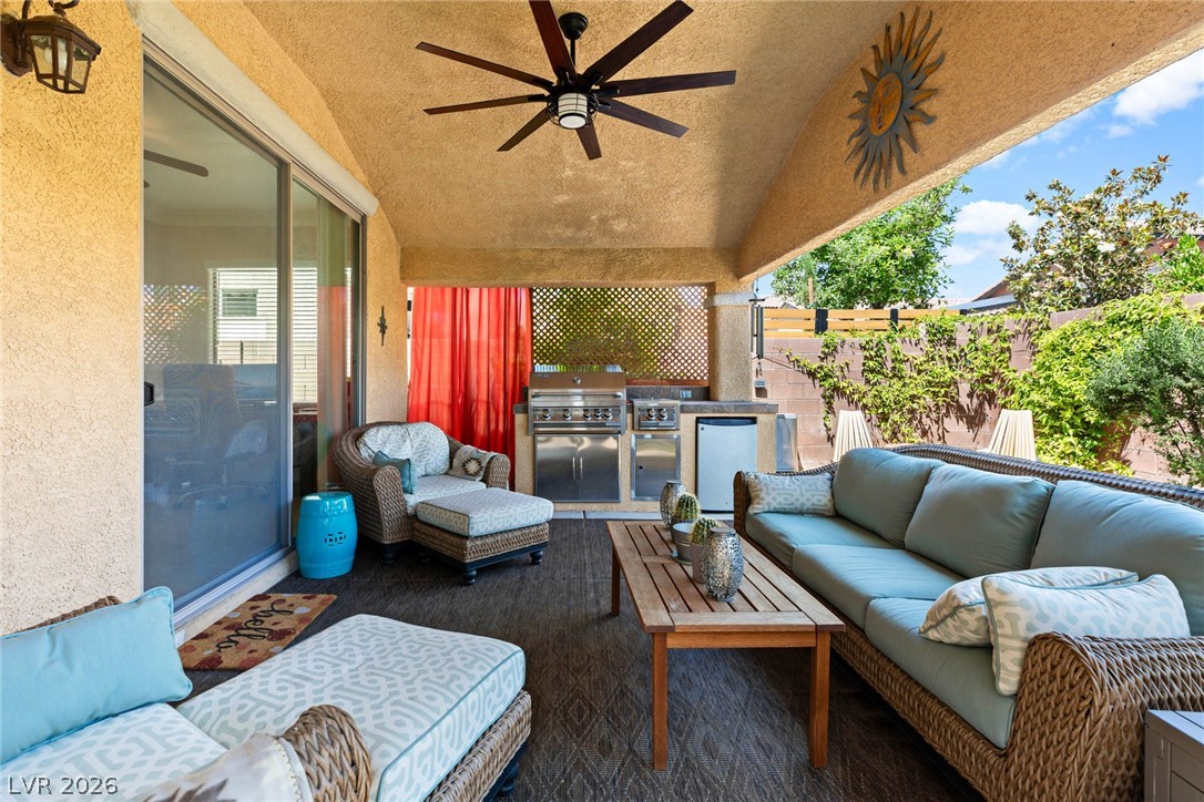 8234 Cupertino Heights Way Las Vegas NV 89178