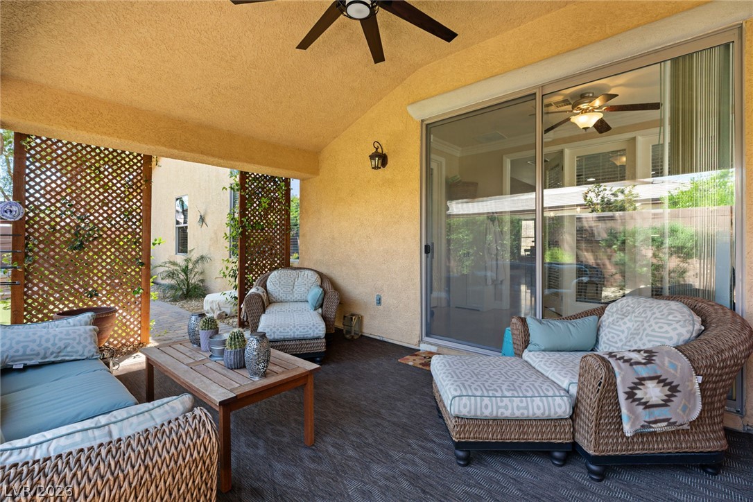 8234 Cupertino Heights Way Las Vegas NV 89178