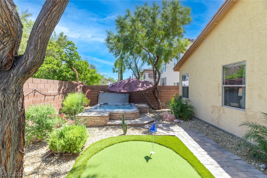 8234 Cupertino Heights Way Las Vegas NV 89178