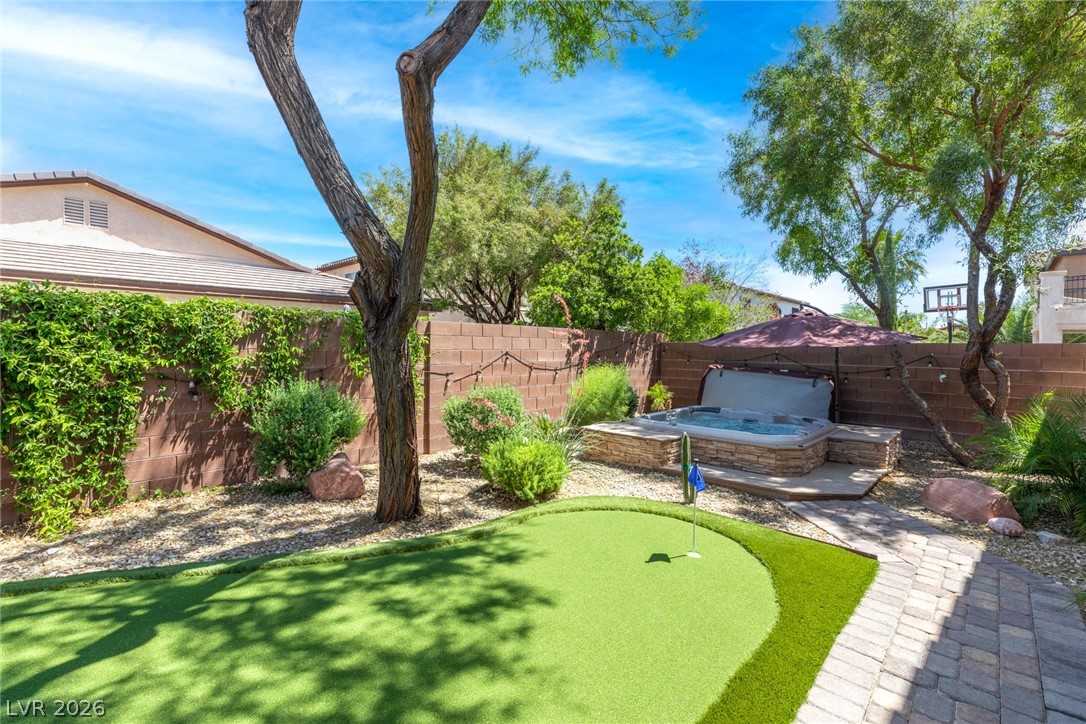 8234 Cupertino Heights Way Las Vegas NV 89178