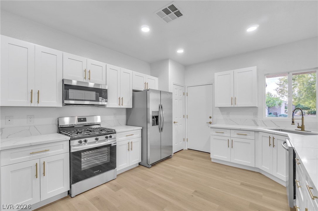 3508 Kittiwake Road North Las Vegas NV 89084