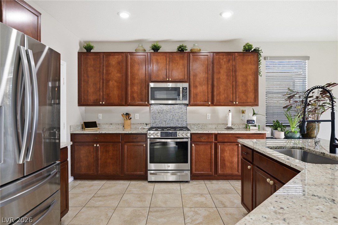 1417 Deep Valley Avenue North Las Vegas NV 89084