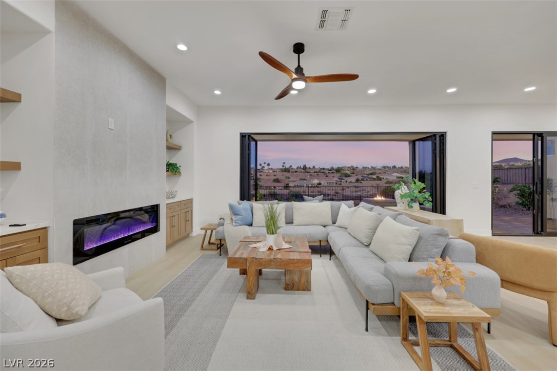 2776 Cherrydale Falls Drive Henderson NV 89052
