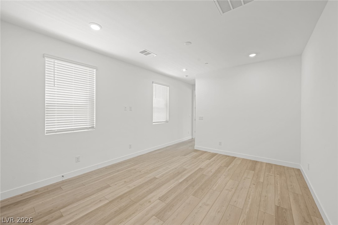 11824 Mimicking Song Lane Las Vegas NV 89138
