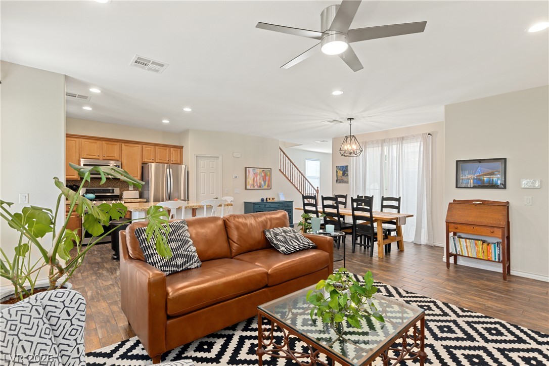 3604 Kingfishers Catch Avenue North Las Vegas NV 89084