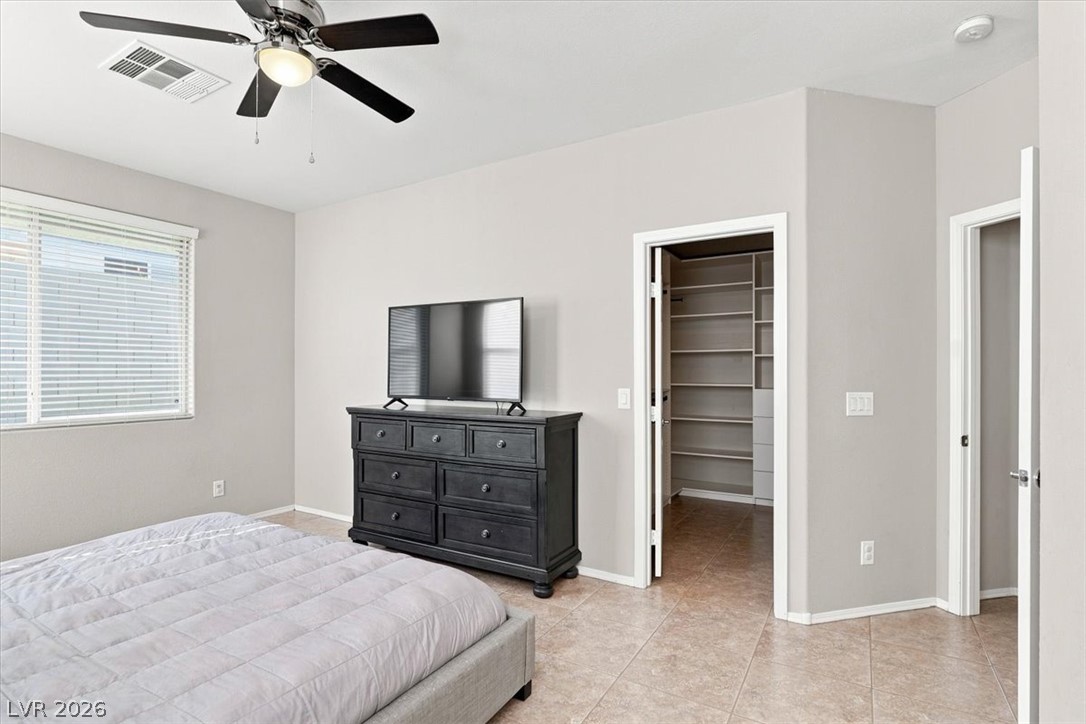 6283 Shamrock Lake Avenue Las Vegas NV 89141