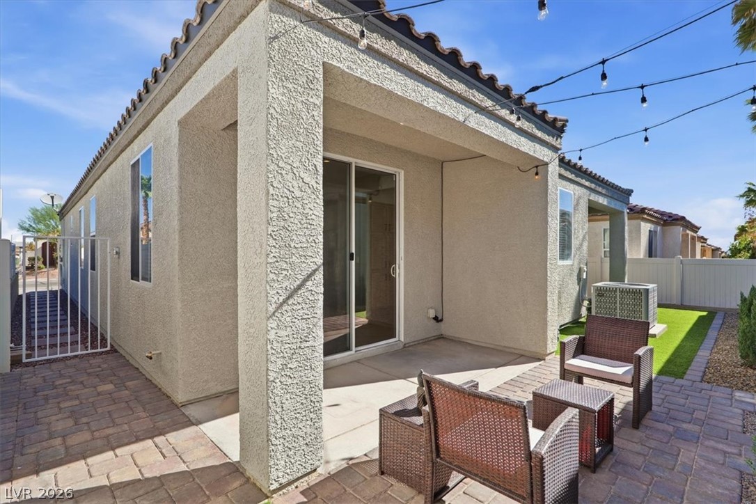 6283 Shamrock Lake Avenue Las Vegas NV 89141