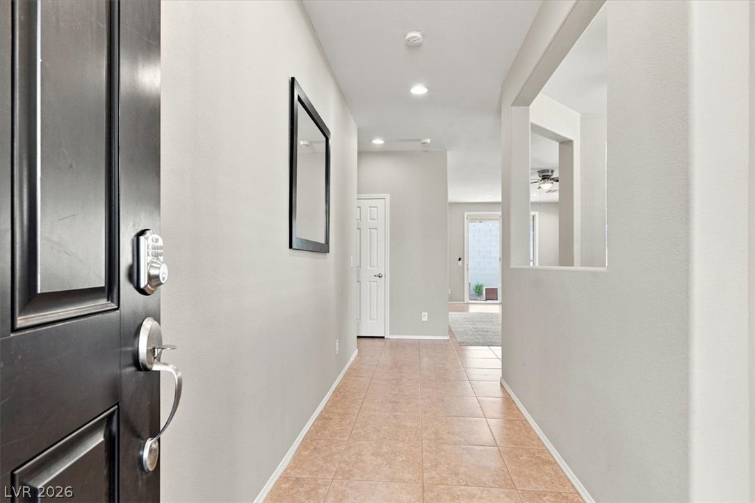 6283 Shamrock Lake Avenue Las Vegas NV 89141