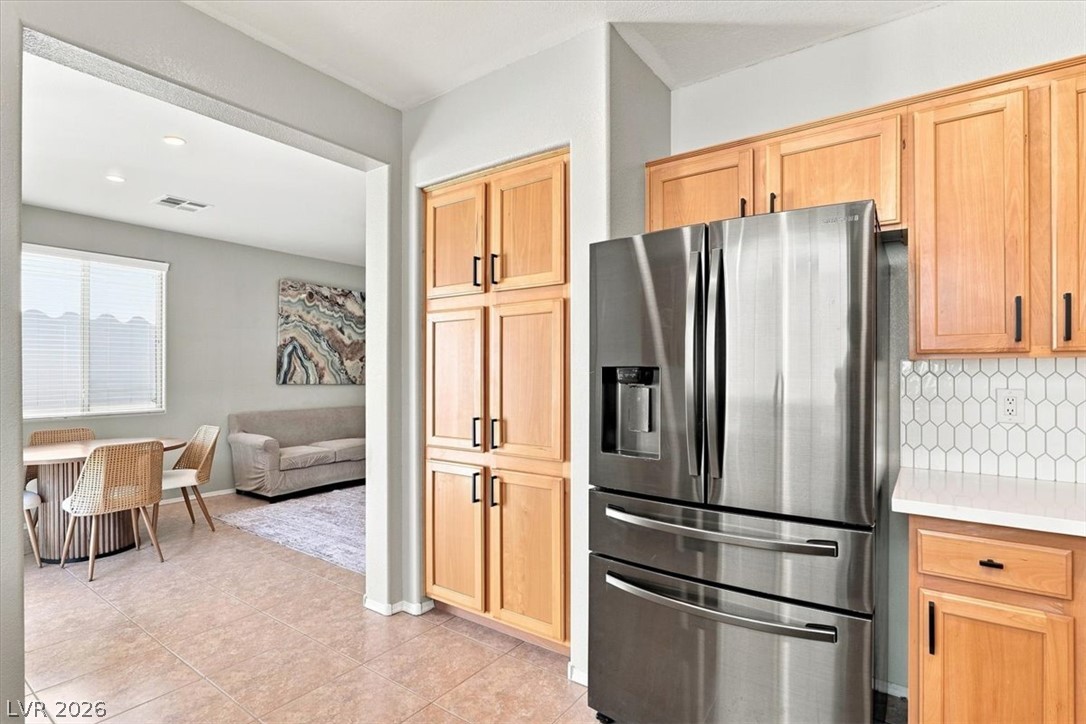 6283 Shamrock Lake Avenue Las Vegas NV 89141