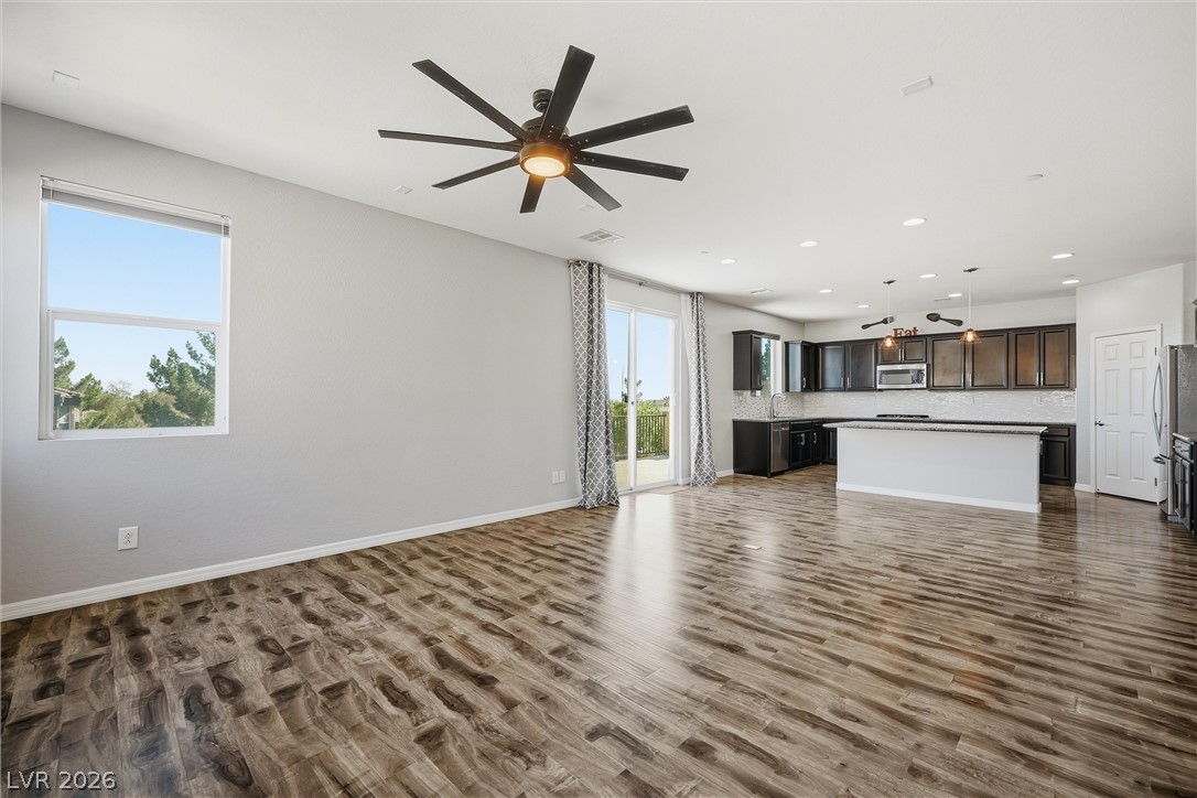924 Tasker Pass Avenue Henderson NV 89012