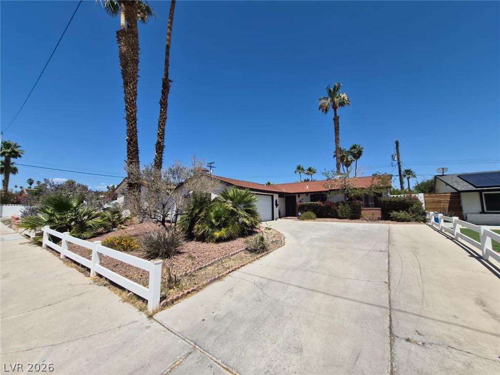 1713 Lamplighter Lane Las Vegas NV 89104