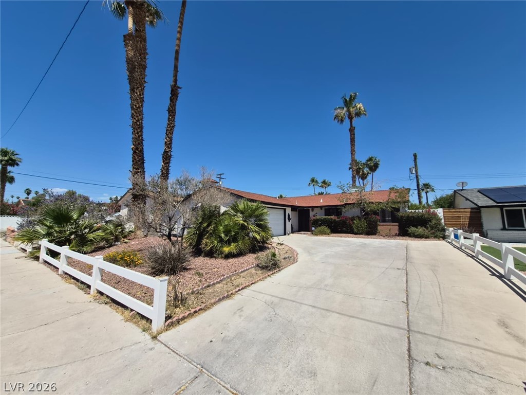 1713 Lamplighter Lane Las Vegas NV 89104