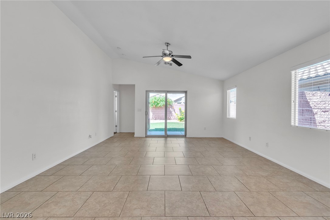 5692 Great Eagle Court Las Vegas NV 89122