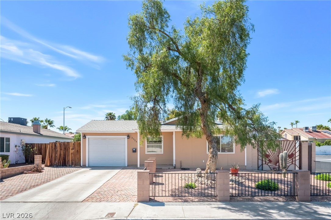 2524 Valparaiso Street Las Vegas NV 89108