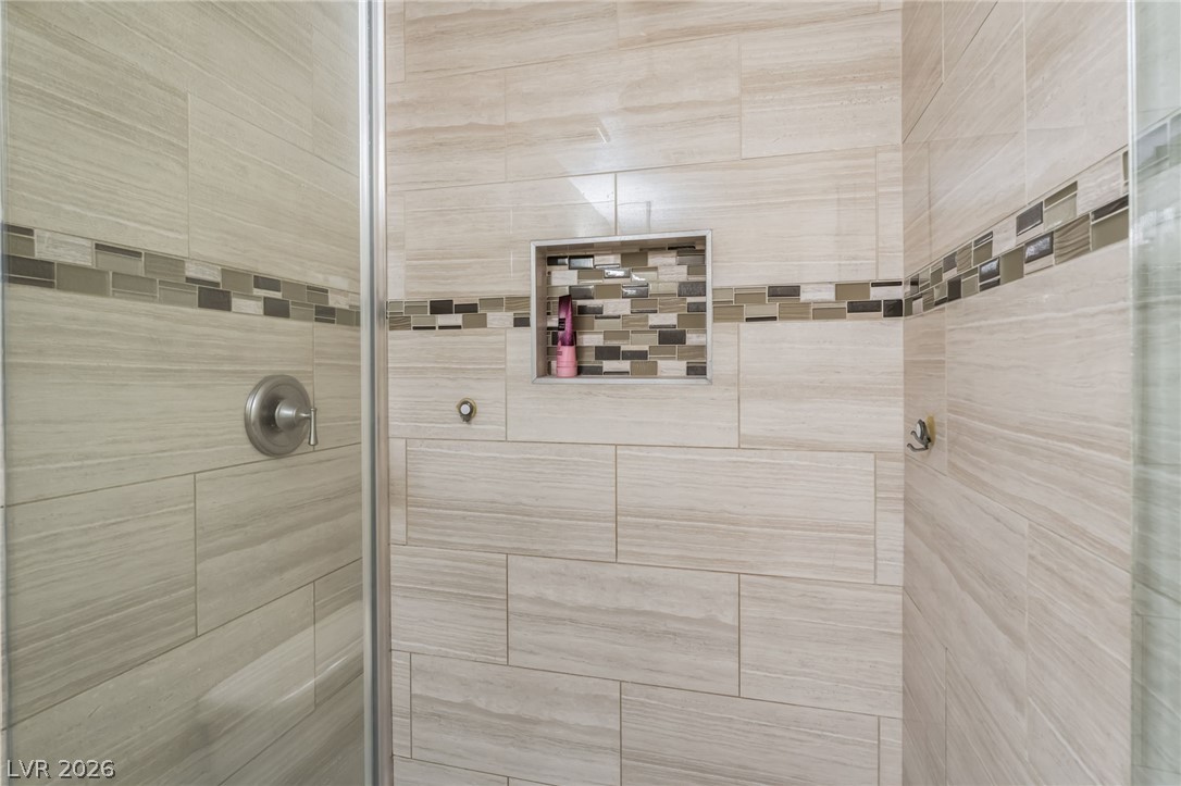 2524 Valparaiso Street Las Vegas NV 89108