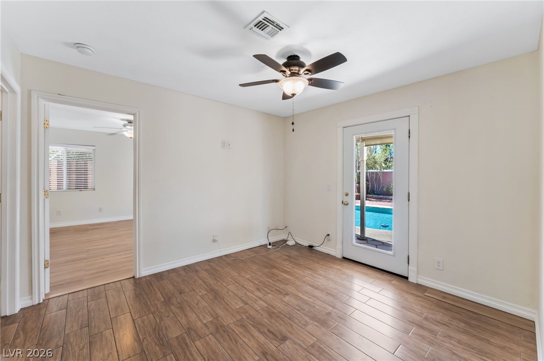 2524 Valparaiso Street Las Vegas NV 89108