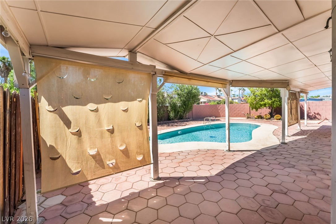 2524 Valparaiso Street Las Vegas NV 89108