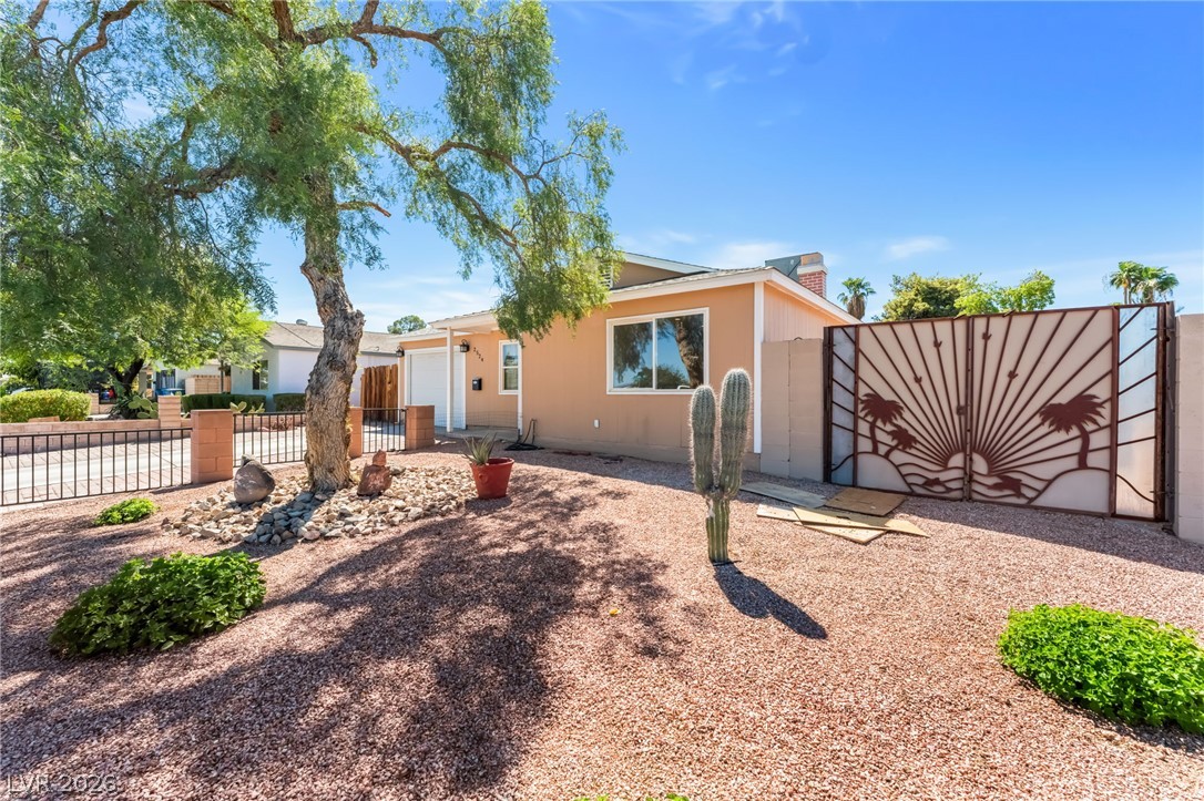2524 Valparaiso Street Las Vegas NV 89108