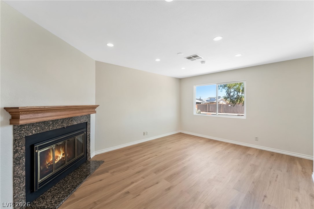 2524 Valparaiso Street Las Vegas NV 89108