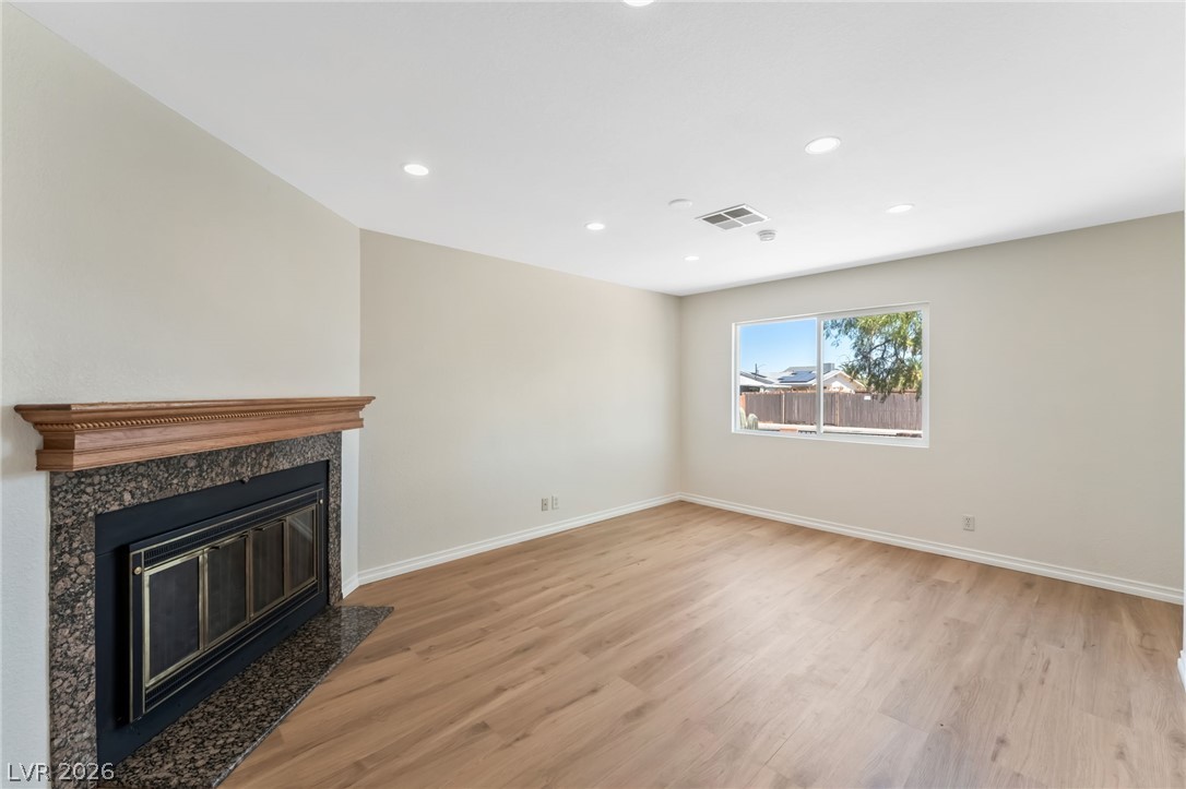 2524 Valparaiso Street Las Vegas NV 89108