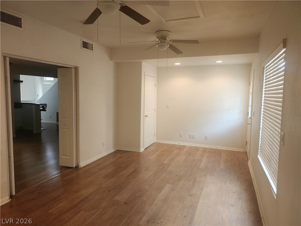 4013 Forest Knoll Lane Las Vegas NV 89129