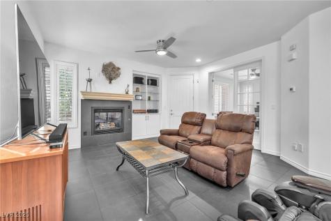 2435 Cordoba Bluff Court Las Vegas NV 89135