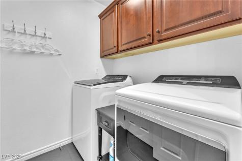 2435 Cordoba Bluff Court Las Vegas NV 89135
