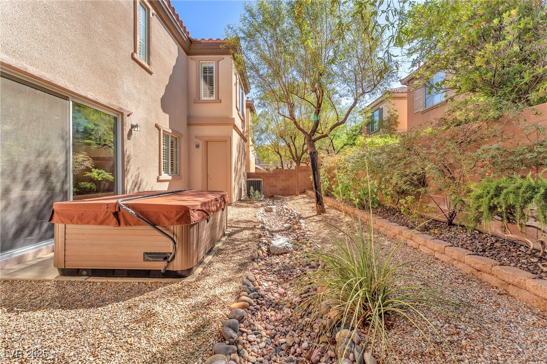 2435 Cordoba Bluff Court Las Vegas NV 89135