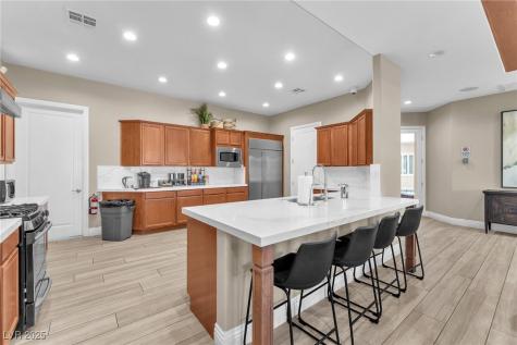 2435 Cordoba Bluff Court Las Vegas NV 89135