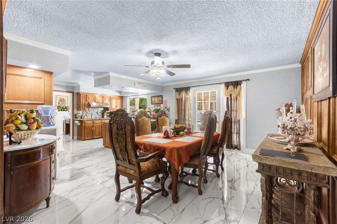 1963 Catalpa Trail Las Vegas NV 89108