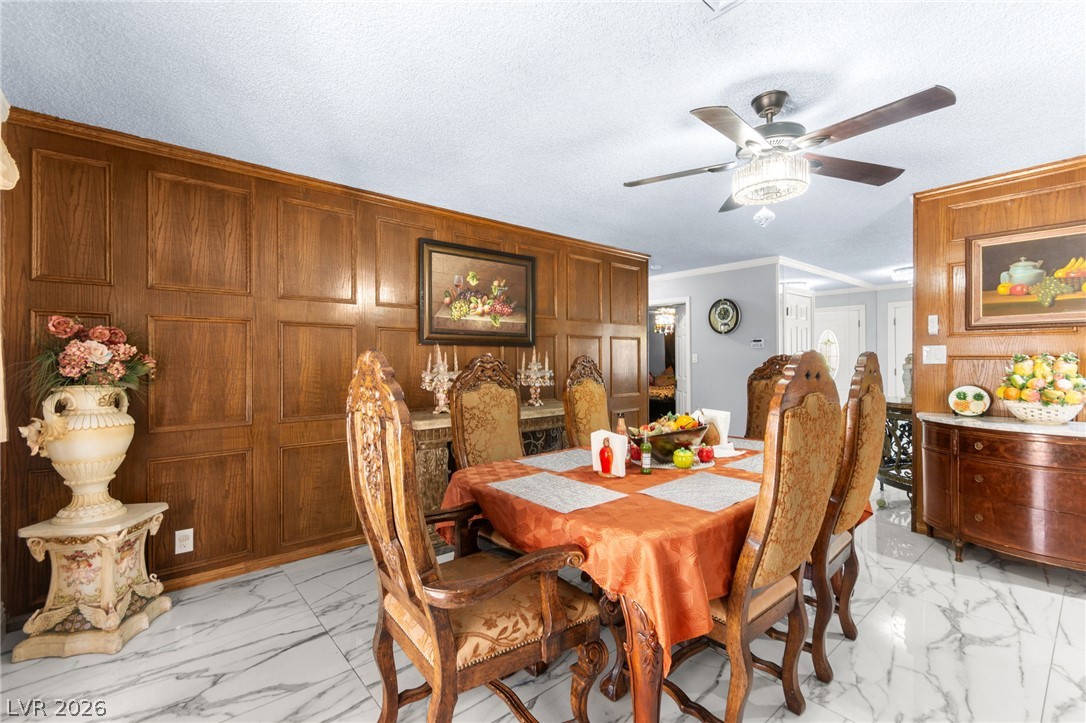 1963 Catalpa Trail Las Vegas NV 89108