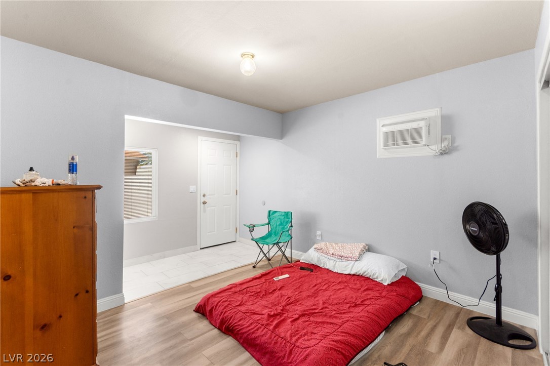 1963 Catalpa Trail Las Vegas NV 89108