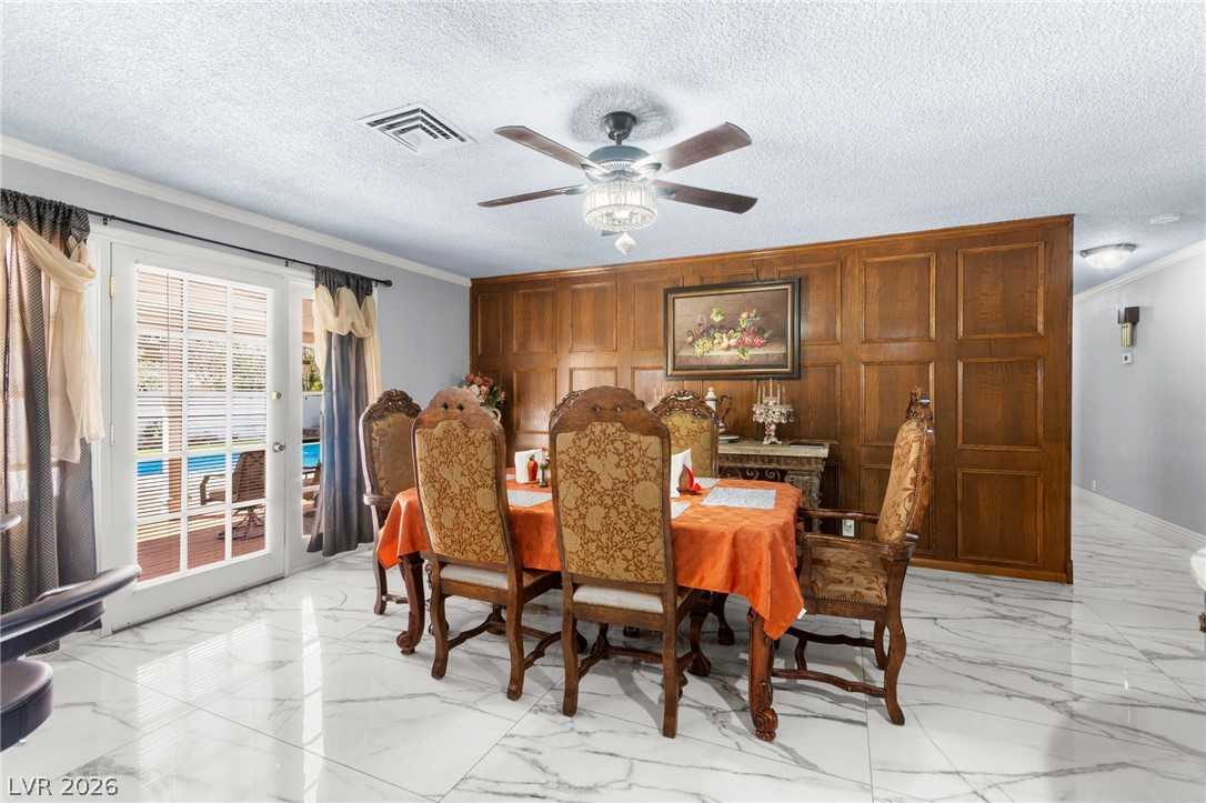 1963 Catalpa Trail Las Vegas NV 89108