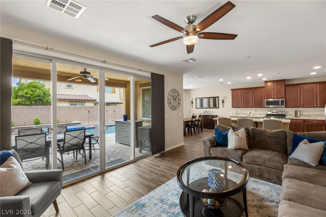 2585 Sable Ridge Street Henderson NV 89044
