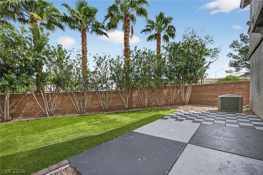 1176 Paradise Desert Avenue Henderson NV 89002