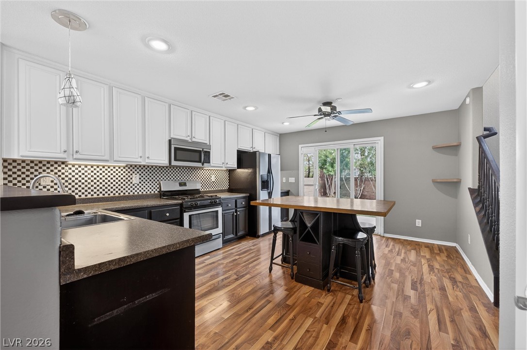 1176 Paradise Desert Avenue Henderson NV 89002