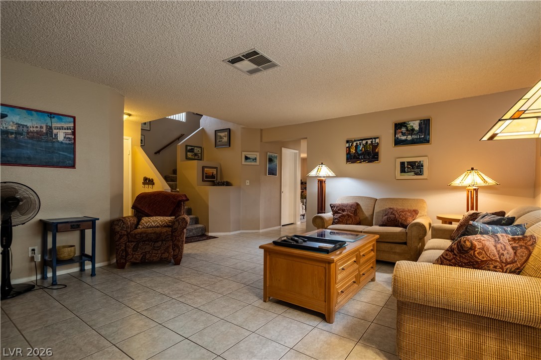 2820 South Swallow Point Circle Las Vegas NV 89117