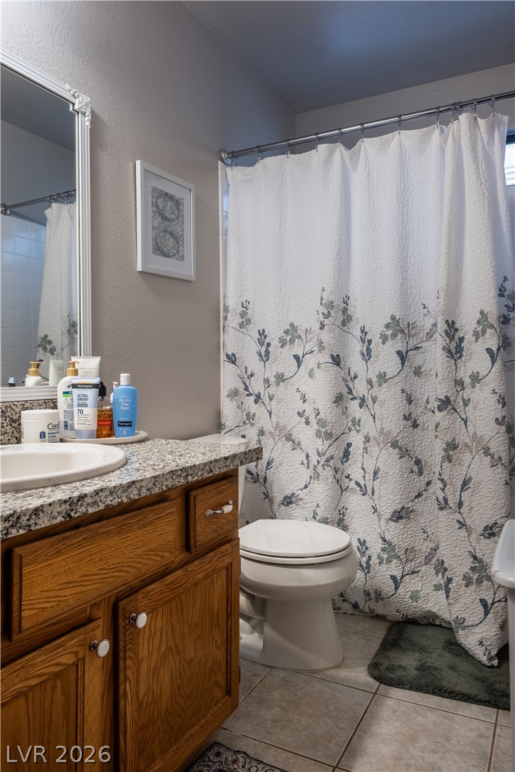 2820 South Swallow Point Circle Las Vegas NV 89117