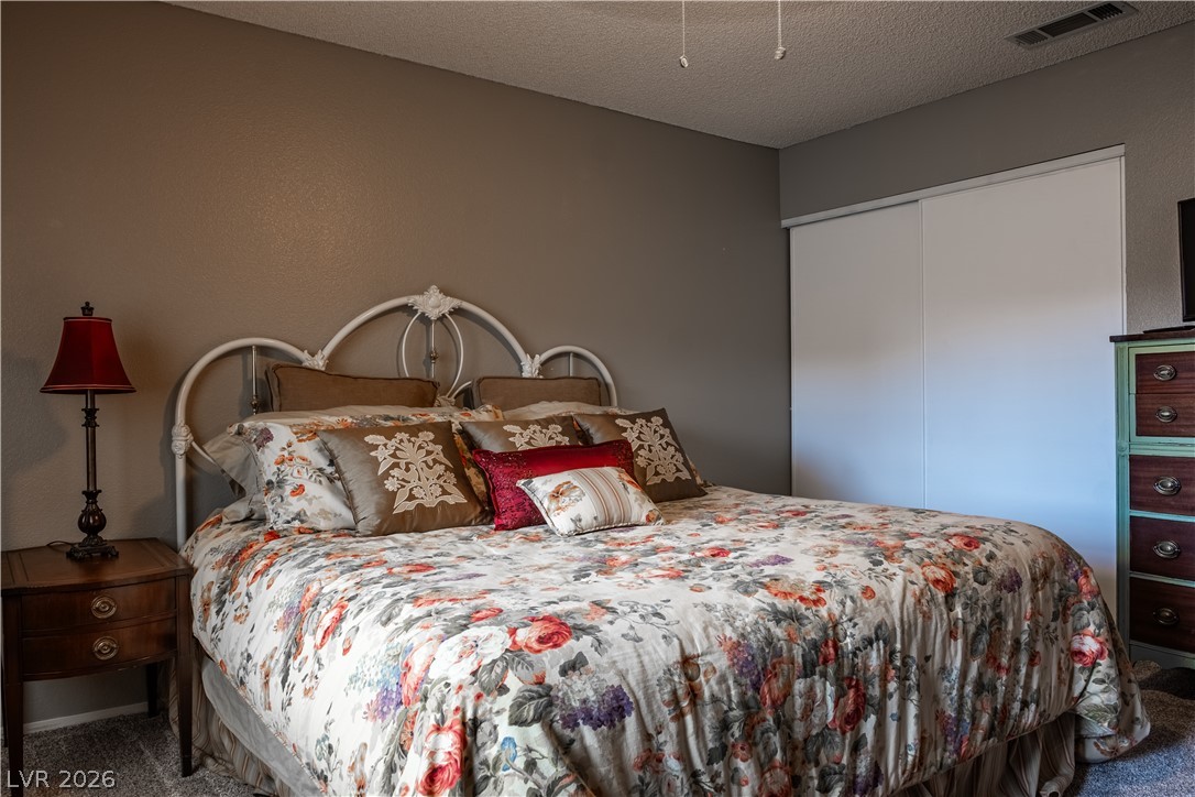 2820 South Swallow Point Circle Las Vegas NV 89117