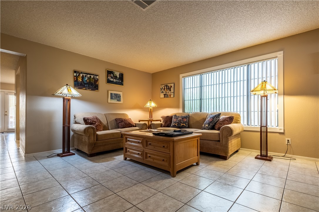 2820 South Swallow Point Circle Las Vegas NV 89117