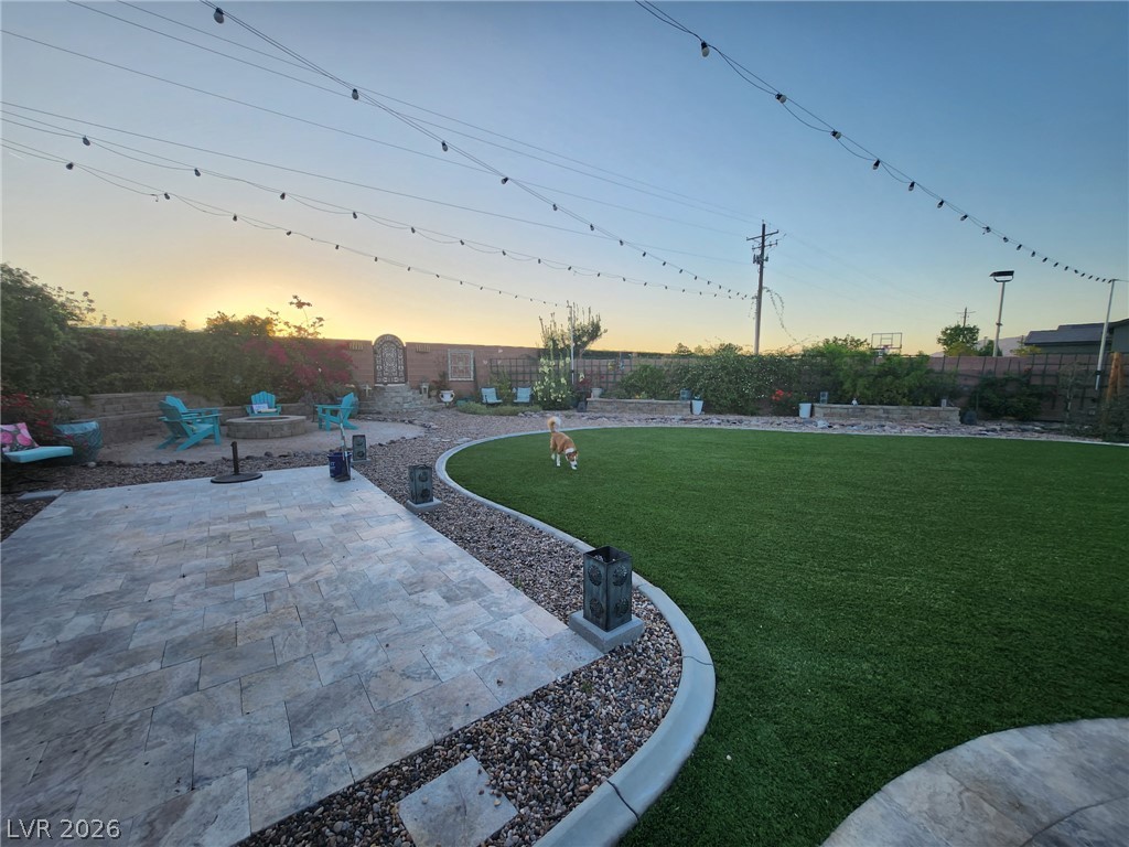 7771 Mojave Yucca Court Las Vegas NV 89131