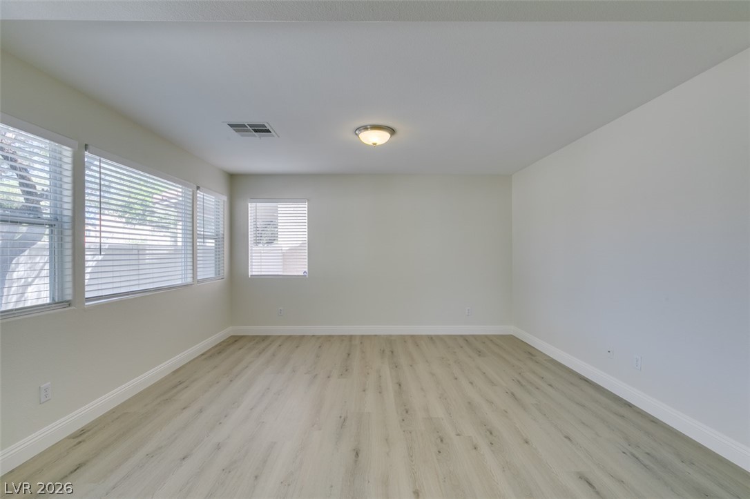 8021 Copperhead Creek Street Las Vegas NV 89143