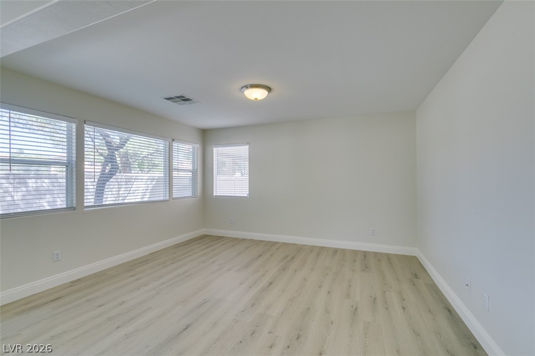 8021 Copperhead Creek Street Las Vegas NV 89143