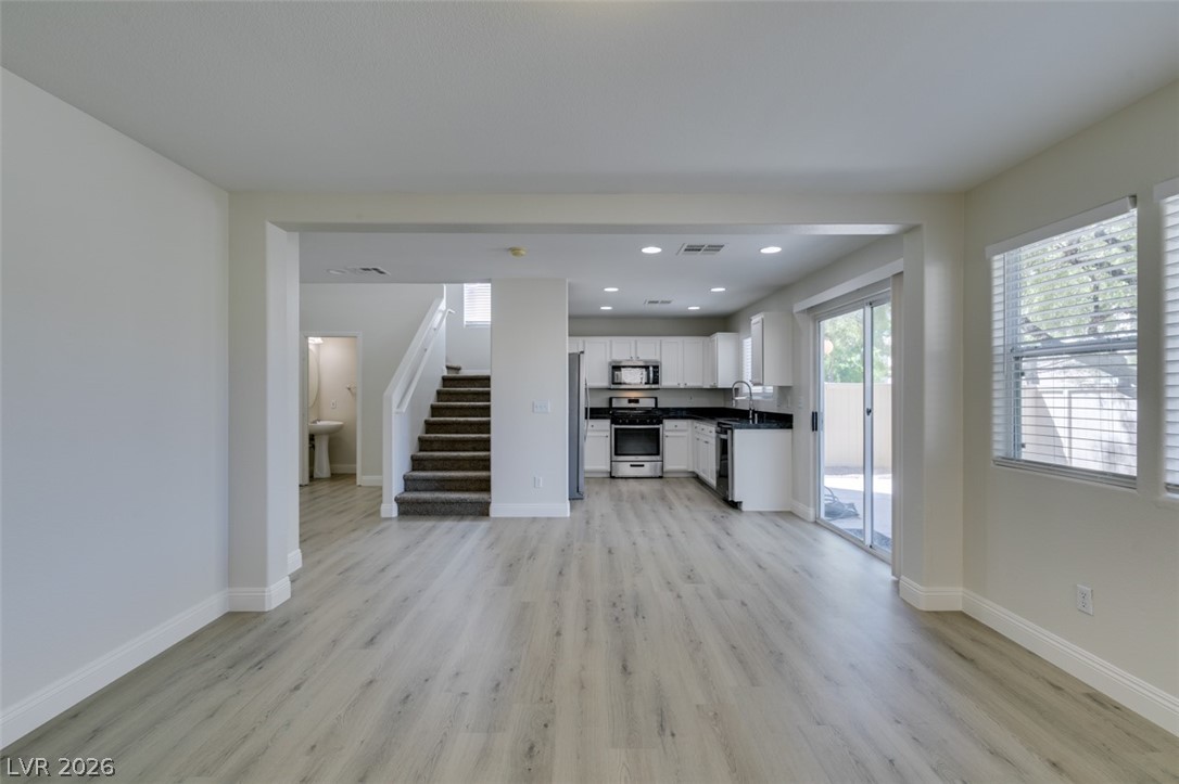 8021 Copperhead Creek Street Las Vegas NV 89143