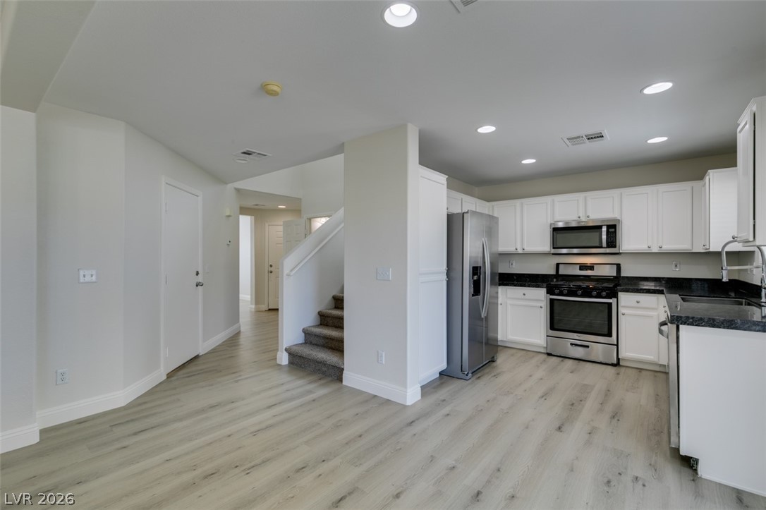 8021 Copperhead Creek Street Las Vegas NV 89143