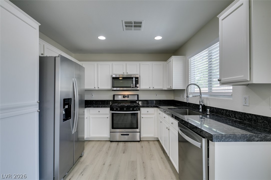 8021 Copperhead Creek Street Las Vegas NV 89143