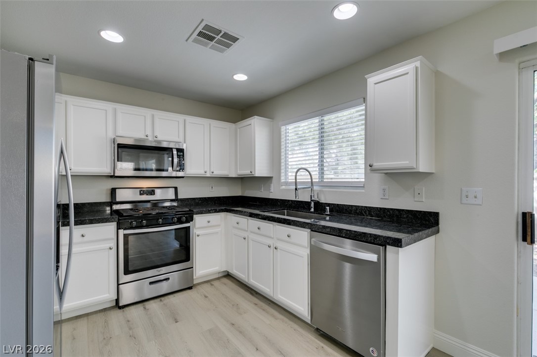 8021 Copperhead Creek Street Las Vegas NV 89143